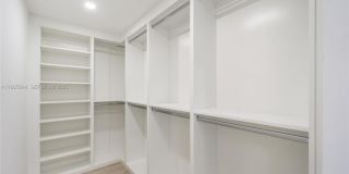 1654 SW 18th Ave Gallery 5