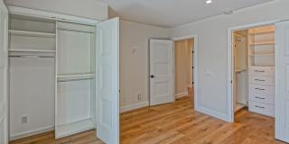 Remodeled, Bright & Airy End Unit Condo Overlooking Randall Preserve w/ Grand Entry Foyer, Open & Bright 2-Tiered Living Space, 3 Balconies & Oversized 2-Car Garage + Multi-Car Driveway in Newport Crest Community! Gallery 24