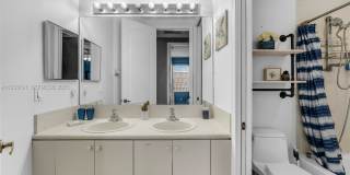 1755 Northeast 37th Avenue Gallery 10