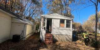 FA 21 5461 Hamilton Avenue Gallery 1