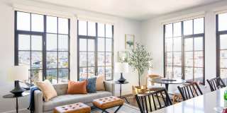 The Madelon Gallery 23