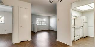 London Square Apartments Gallery 15