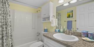 16881 Davis Road Gallery 13