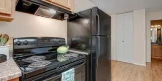Hyde Park Apartments Gallery 5