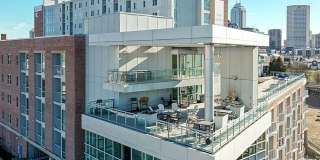 9 on Canal Gallery 9