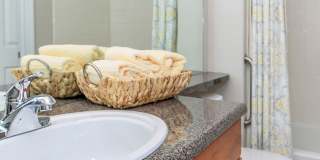 Creekside At Palmer Park Apartments Gallery 35