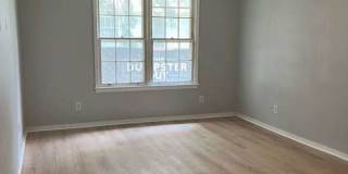 1704 Church Street Gallery 28