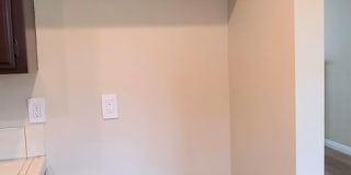 Renovated Condo - 1 Bedroom + 1 Bath.  Available Now!! Gallery 15