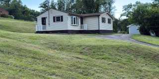 Christiansburg, 3 BR / 1 BA, Available for rent Gallery 1