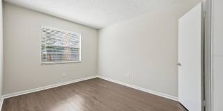 3102 W HORATIO STREET Gallery 16