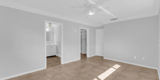 1180 Southwest 17th Street Gallery 15