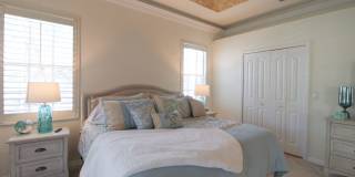 ** BEAUTIFUL MODERN HEATED POOL HOME IN THE VINEYARDS ** SEASONAL ONLY ** AVAILABLE OFF-SEASON MONTHS AND DEC-MARCH 2026 ** Gallery 31