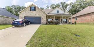 306 Rustic Live Oak Trail Gallery 1