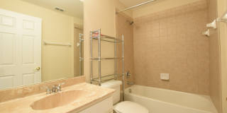Beautiful 3 Bed 2.5 Bath 2 car garage Gated Townhouse for Rent in Sanford, FL! Greystone Subdivision! Gallery 15