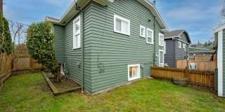 Charming 3 Bedroom/2 Bath Craftsman Home for Lease in Phinney/Greenlake Gallery 36