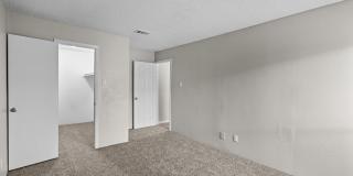 Maverick on Gilmer Gallery 21