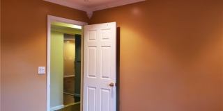 315 Washington Avenue Gallery 15