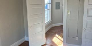 2010 Rosewood Ave Gallery 10