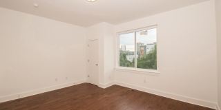 1956 N 8TH Street Gallery 14