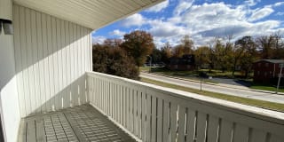 Fox Crossing Apartments Gallery 3