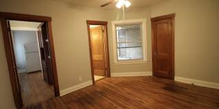 4409 N La Crosse Ave Gallery 4