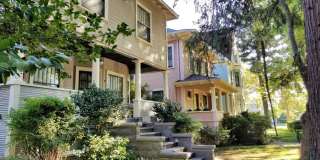 528 W 3rd St Gallery 1