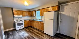 Two bedroom one bathroom duplex for rent Two bedroom one bathroom duplex for rent Gallery 6