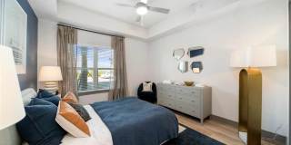 The Pearl Founders Square Apartments Gallery 12