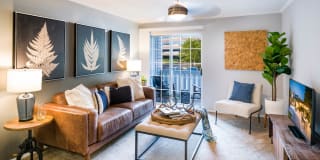 Halstead Fair Oaks Gallery 21