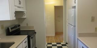 Cute Home Boasting Hardwood, close to Enloe and downtown Chico! Gallery 5