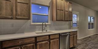 4 Bedroom Home in East Windsor Gallery 1