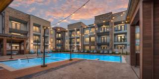 Reserve on Kingsland Gallery 35