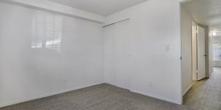 Mountain Glen Gallery 20