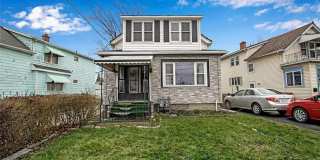 Charming 2BR in Cheektowaga Gallery 1