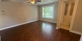 Gulf Breeze - Proper - 5 bedroom, 3.5 bathroom with pool and lawn care included Gallery 5