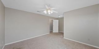 8617 Jonquil Gallery 23