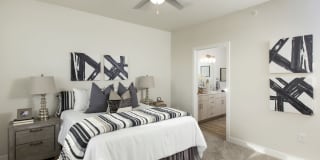 Altair at the Heights Gallery 18