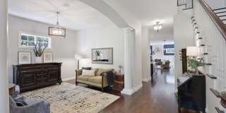 Luxury Living in Minnetonka – 6BR Home in Prime  Location Gallery 21