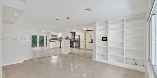 9350 SW 48 St Gallery 47