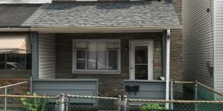 Refreshed 2 Bed 1 Bath Home for Rent in McKees Rocks Gallery 1
