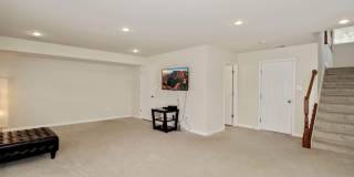 2221 CONGRESBURY Place Gallery 26