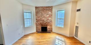 Dupont Prime Location Tree-Lined Corcoran St & 17th 1 bed 1 bath Condo UTILITIES INCLUDED. Gallery 4