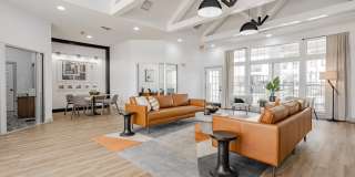 9th St Apartment Gallery 27