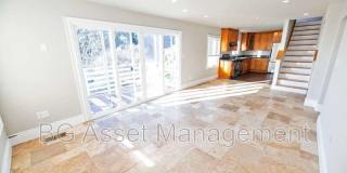 1723 Bayo Vista Avenue Gallery 1