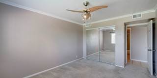 $500 Move in Special! Scottsdale Shadows 2Bed 2Bath Condo includes W/T/S utilities! Gallery 13