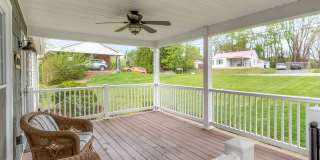 Spacious ranch close to campus Gallery 10