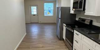 Spacious & Beautifully Updated 3BR Home with Extra Storage in Columbia Gallery 5