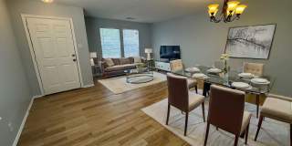 ALL BEDROOMS UPSTAIRS  |  GAMEROOM/LOFT UPSTAIRS  |  GARAGE CONVERTED Gallery 6