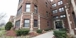 7914 S Hermitage Auburn Gresham Apartments Gallery 8