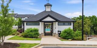 407 Lincoln Street Gallery 56